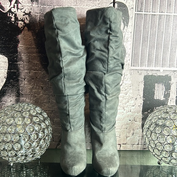 Michael Antonio Slouch Boots Thigh High Pull On High Heels EUC - Picture 2 of 6